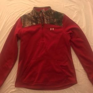 Women’s 1/4 zip Under Armour pullover